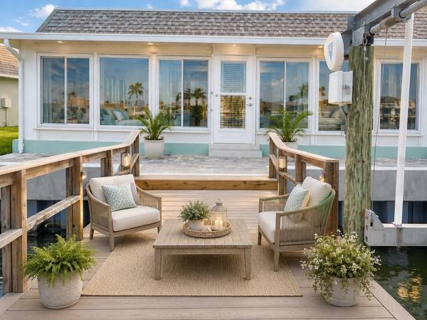 365A BOCA CIEGA POINT BLVD, St Petersburg, FL 33708