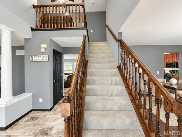 2548 Autumn Fields LN, Wentzville, MO 63385