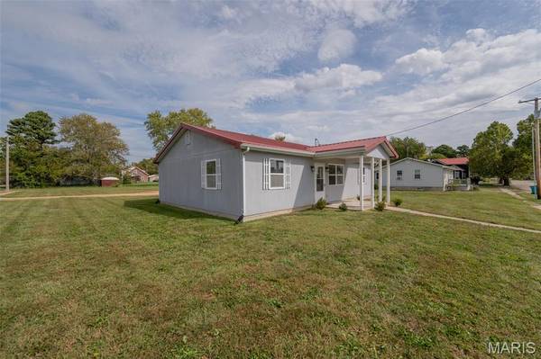 306 W Kansas City AVE, Bland, MO 65014