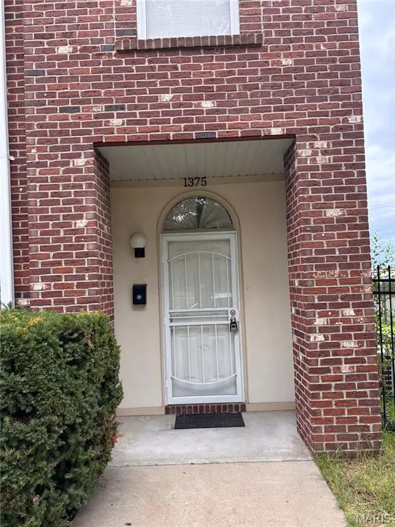 1367 Pennsylvania AVE #1375, East St Louis, IL 62205