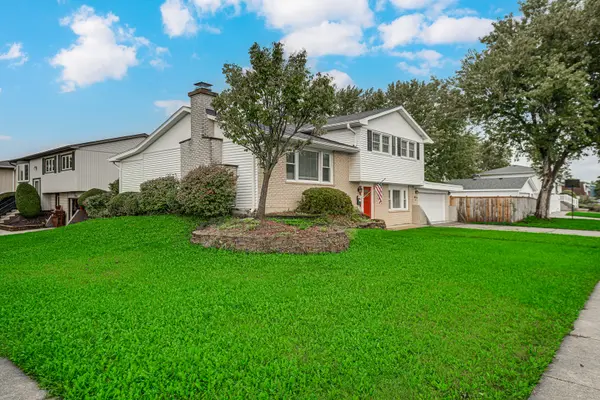16230 76th AVE, Tinley Park, IL 60477