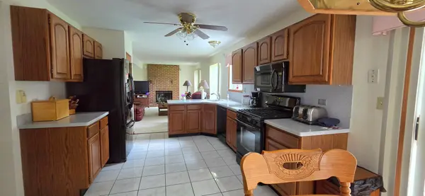 8404 Birch ST, Fox Lake, IL 60020