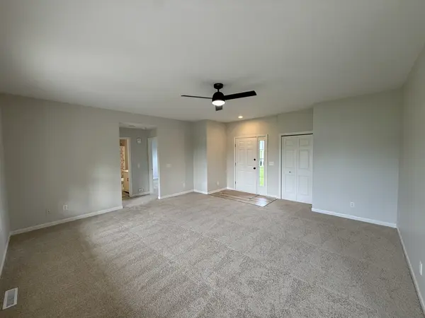 1890 Anne LN, Morris, IL 60450