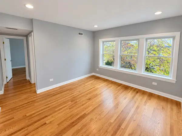 4204 N MELVINA AVE #2, Chicago, IL 60634