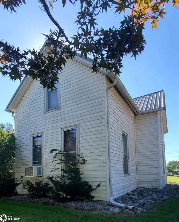 1520 Avenue F, Fort Madison, IA 52627