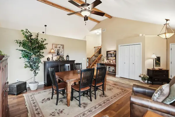 6107 Oak Valley DR, Lowell, IN 46356