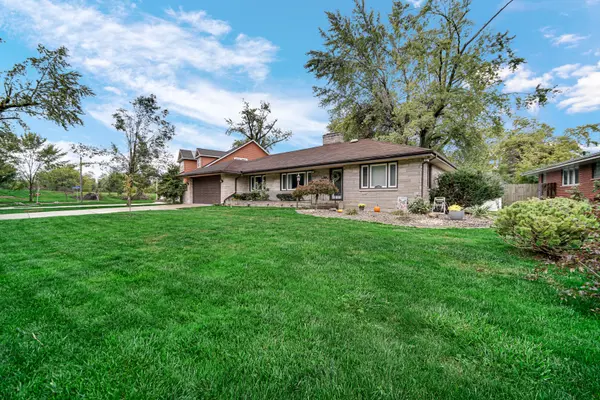 1856 S River DR, Munster, IN 46321
