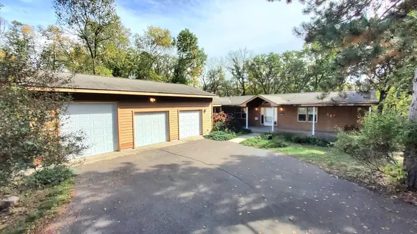 18897 NW Waco ST NW, Elk River, MN 55330