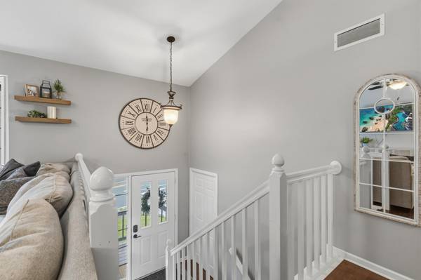 15469 Fish Point RD SE, Prior Lake, MN 55372