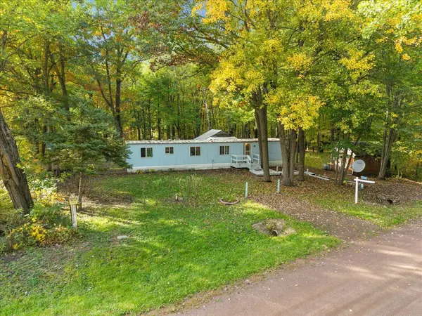 25261 Maple Tree LN, Pine City, MN 55063