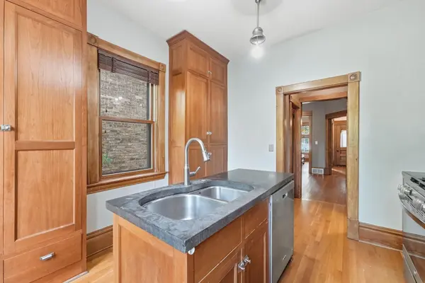 111 Isabel ST E, Saint Paul, MN 55107