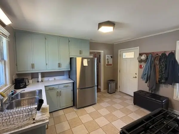 825 W 5th ST, Winona, MN 55987