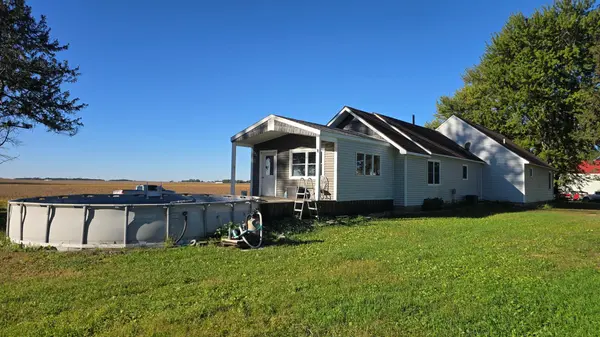 48696 Apple AVE #A, Lake Mills, IA 50450