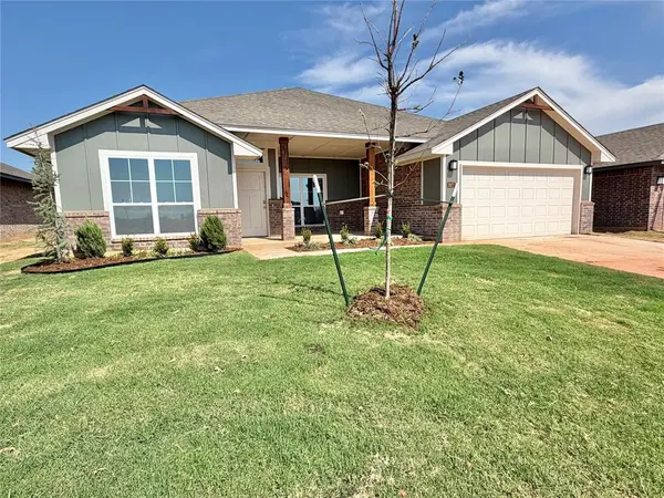 3927 Abingdon DR, Norman, OK 73026
