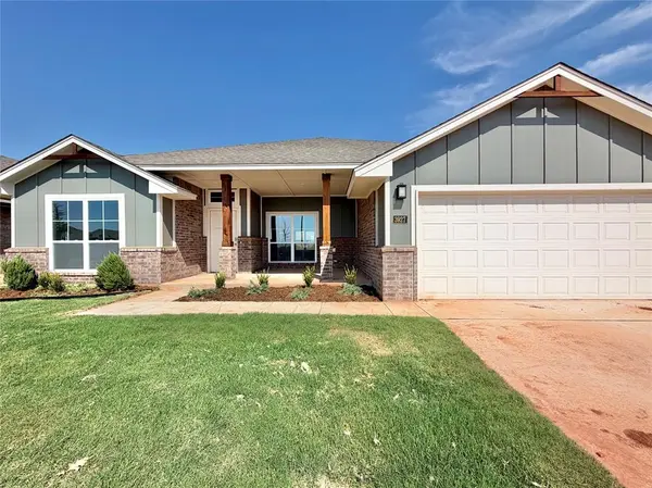 3927 Abingdon DR, Norman, OK 73026