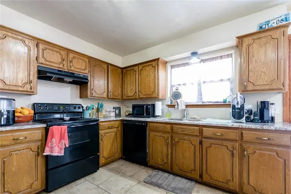 122 Blue Ridge DR, Elk City, OK 73644
