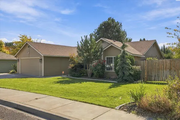 1905 W 24th Ave, Kennewick, WA 99337