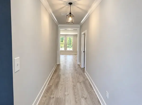 8732 Turnbull Dr, Pleasant View, TN 37146