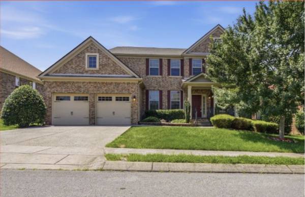 410 Valley Spring Dr, Mount Juliet, TN 37122