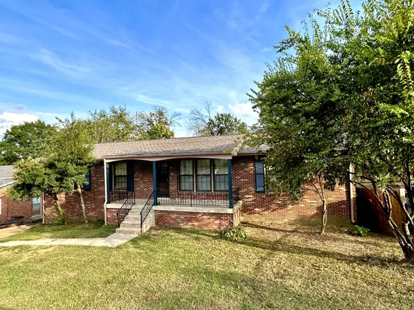 2579 Willowbranch Dr, Nashville, TN 37217