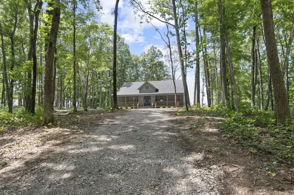 824 Valley View Drive, Altamont, TN 37301