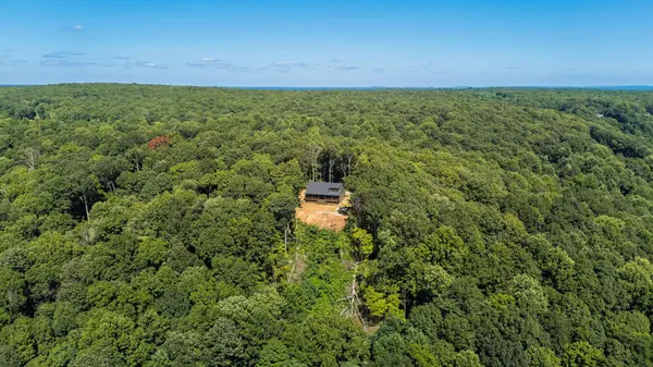 900 Valley View Drive, Altamont, TN 37301