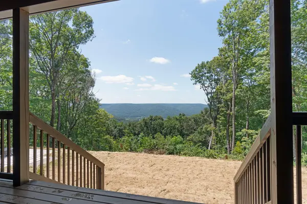 900 Valley View Drive, Altamont, TN 37301