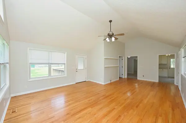5658 Dividing Ridge Rd, Goodlettsville, TN 37072