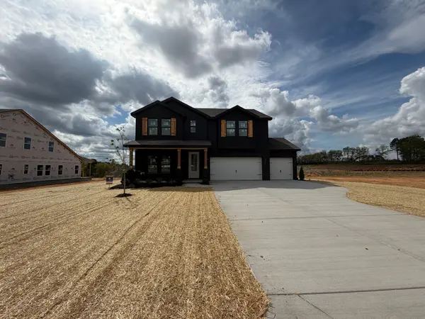 3233 Gravity Drive, Columbia, TN 38401