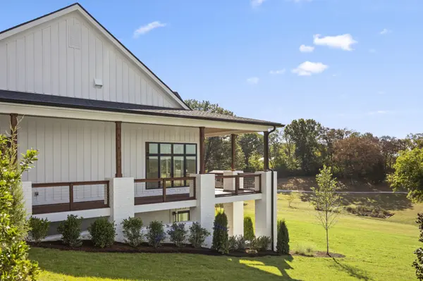 1907 Sedberry Rd, Thompsons Station, TN 37179