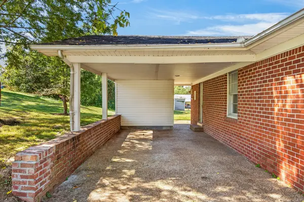 1615 Louisiana Ave, Cookeville, TN 38501
