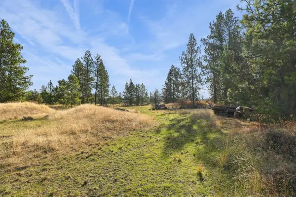 4850 S Abbott Rd, Spokane, WA 99224
