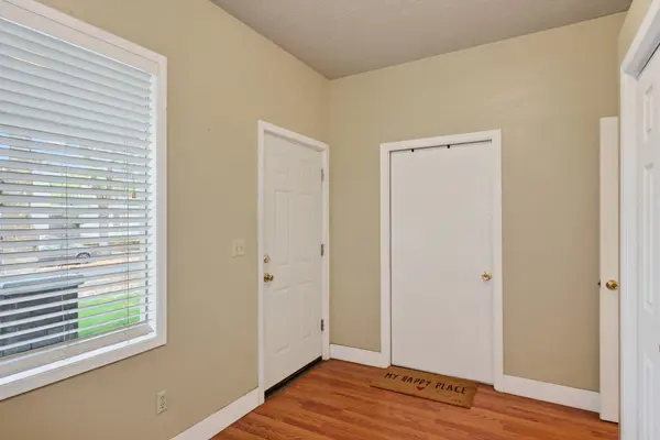 1207 W Shannon Ave, Spokane, WA 99205