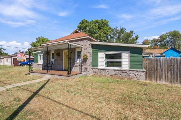 608 W Cedar, Arkansas City, KS 67005