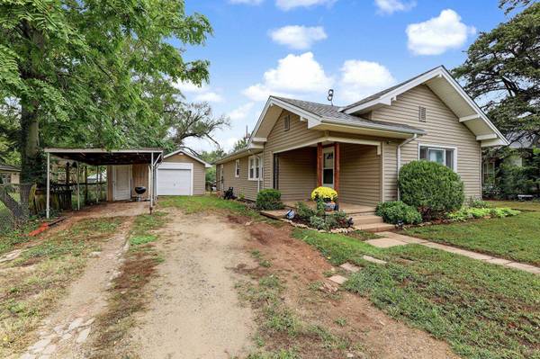 709 S High, El Dorado, KS 67042