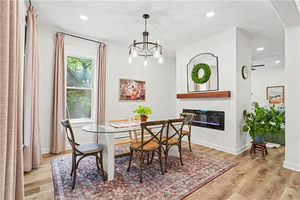 3630 Bell ST, Kansas City, MO 64111