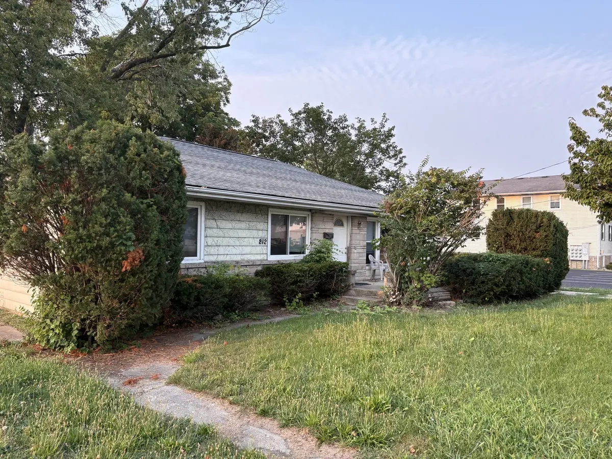 212 W Locust ST, Normal, IL 61761