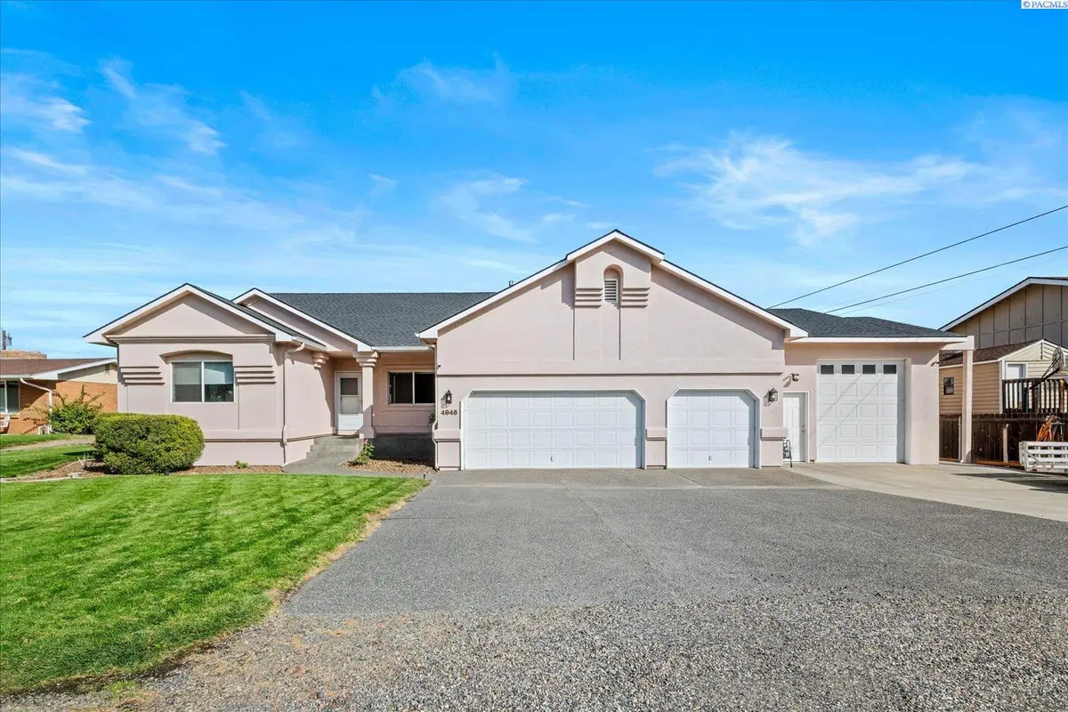 4946 W Tucannon Ave, Kennewick, WA 99336