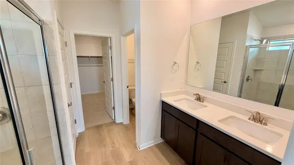 238 Sue Peaks LOOP, Dripping Springs, TX 78620