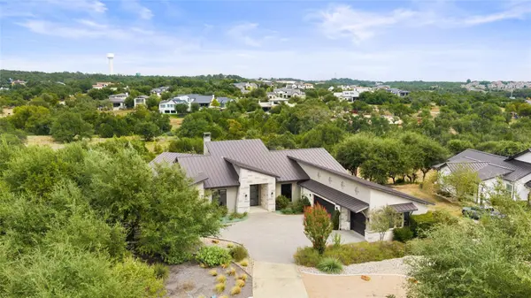 8801 Bellancia DR, Austin, TX 78738