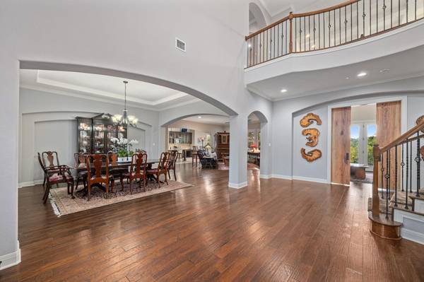 104 Bella Strada CV, Austin, TX 78734