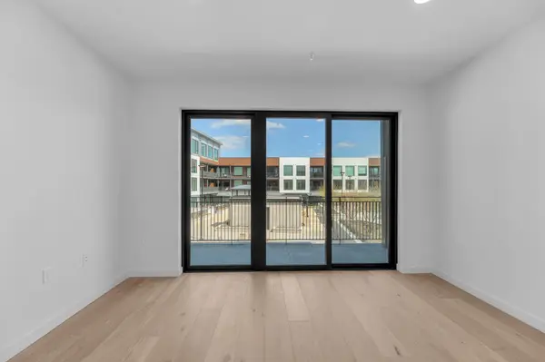 2209 S 1st ST #332, Austin, TX 78704