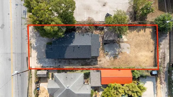 2703 E Cesar Chavez ST, Austin, TX 78702
