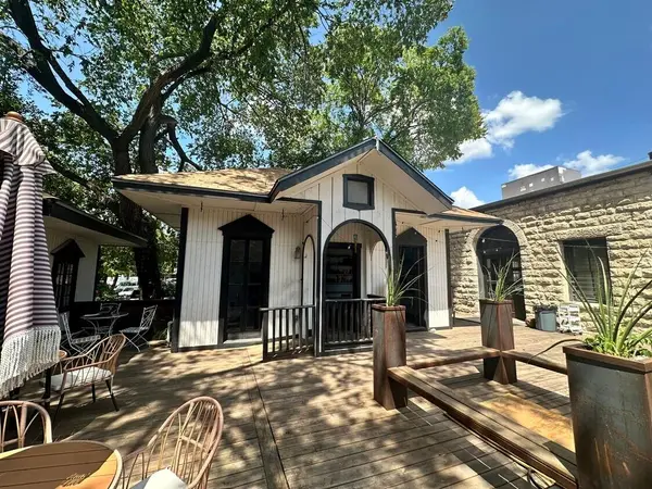 200 N Main ST, Buda, TX 78610