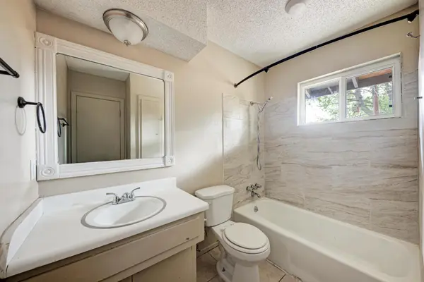 8103 Exmoor DR #B, Austin, TX 78757