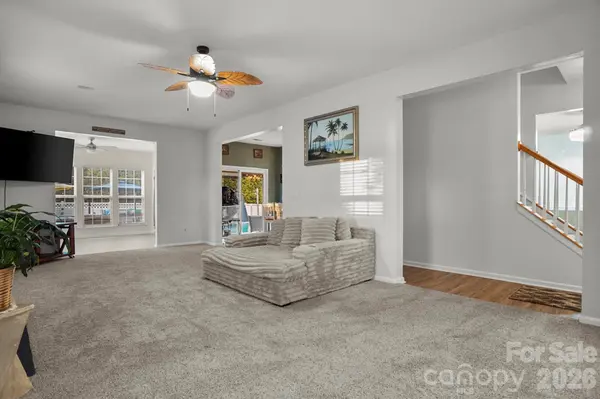 4105 Autumn Cove DR, Clover, SC 29710