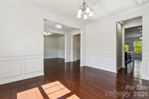 2642 Treeline DR, Concord, NC 28027