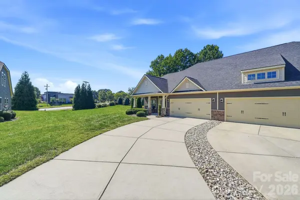 108 Damsire CT, Mooresville, NC 28115