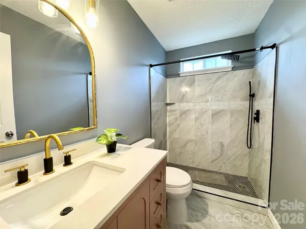 1634 Pamela Lorraine DR, Charlotte, NC 28213