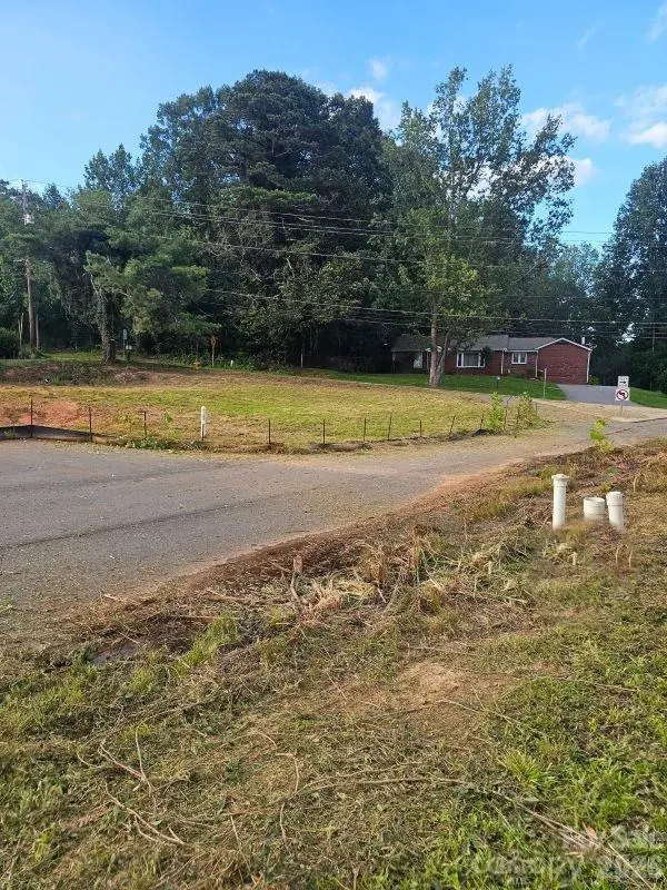 116 Starnes Cove RD, Asheville, NC 28806